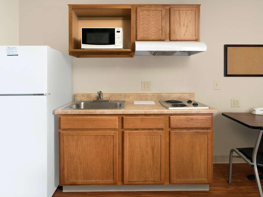 Extended Stay America Select Suites - Kansas City - South - I-49 Szoba fotó