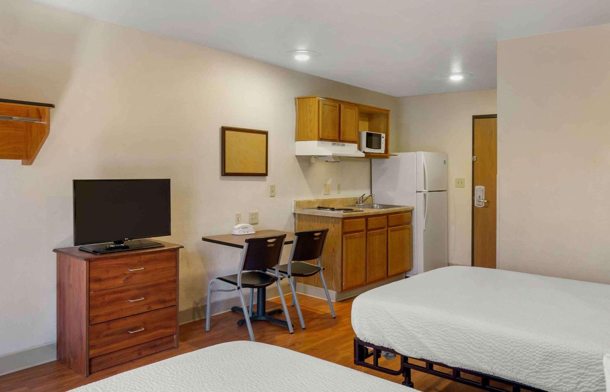 Extended Stay America Select Suites - Kansas City - South - I-49 Kültér fotó