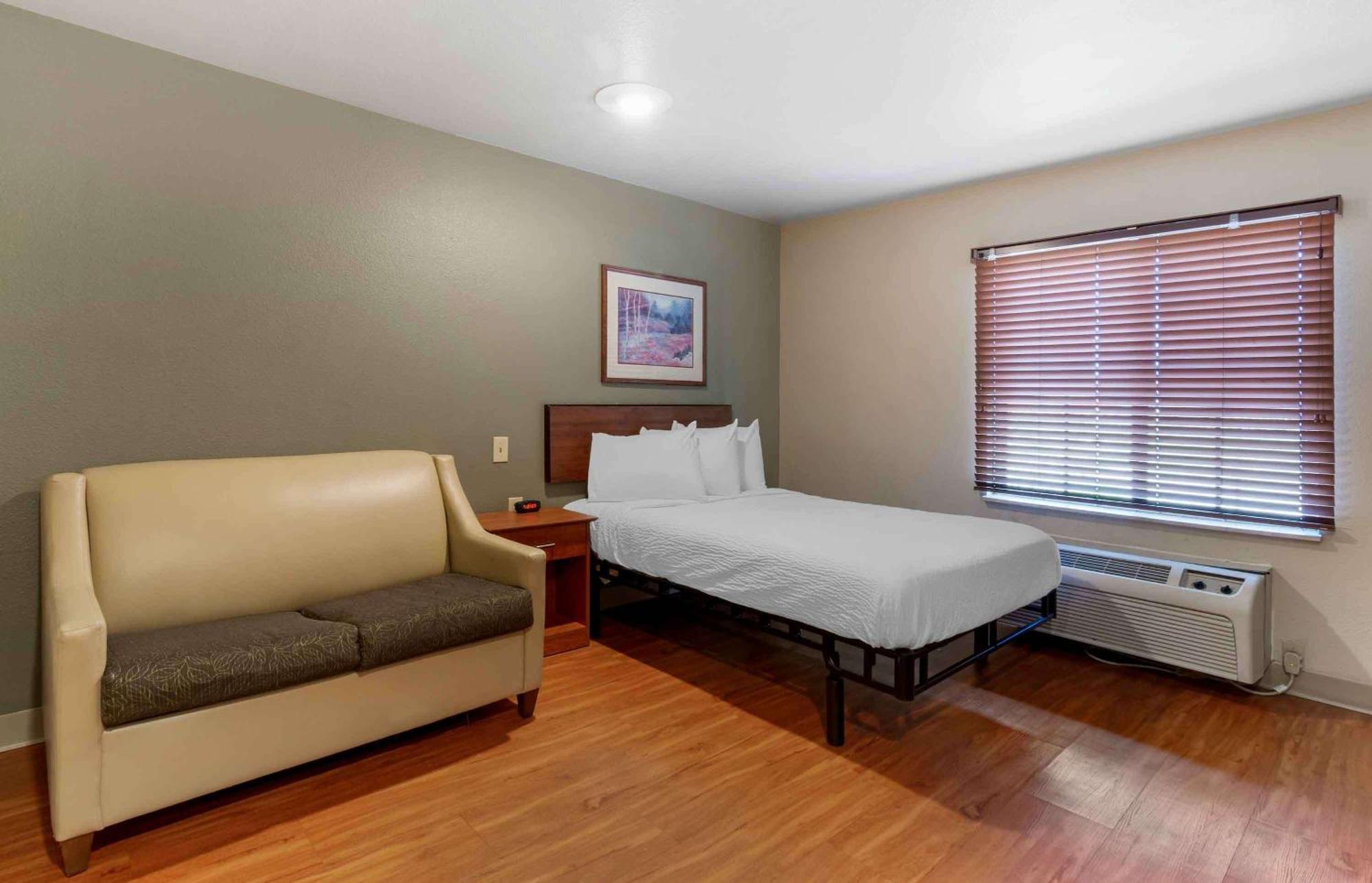 Extended Stay America Select Suites - Kansas City - South - I-49 Kültér fotó
