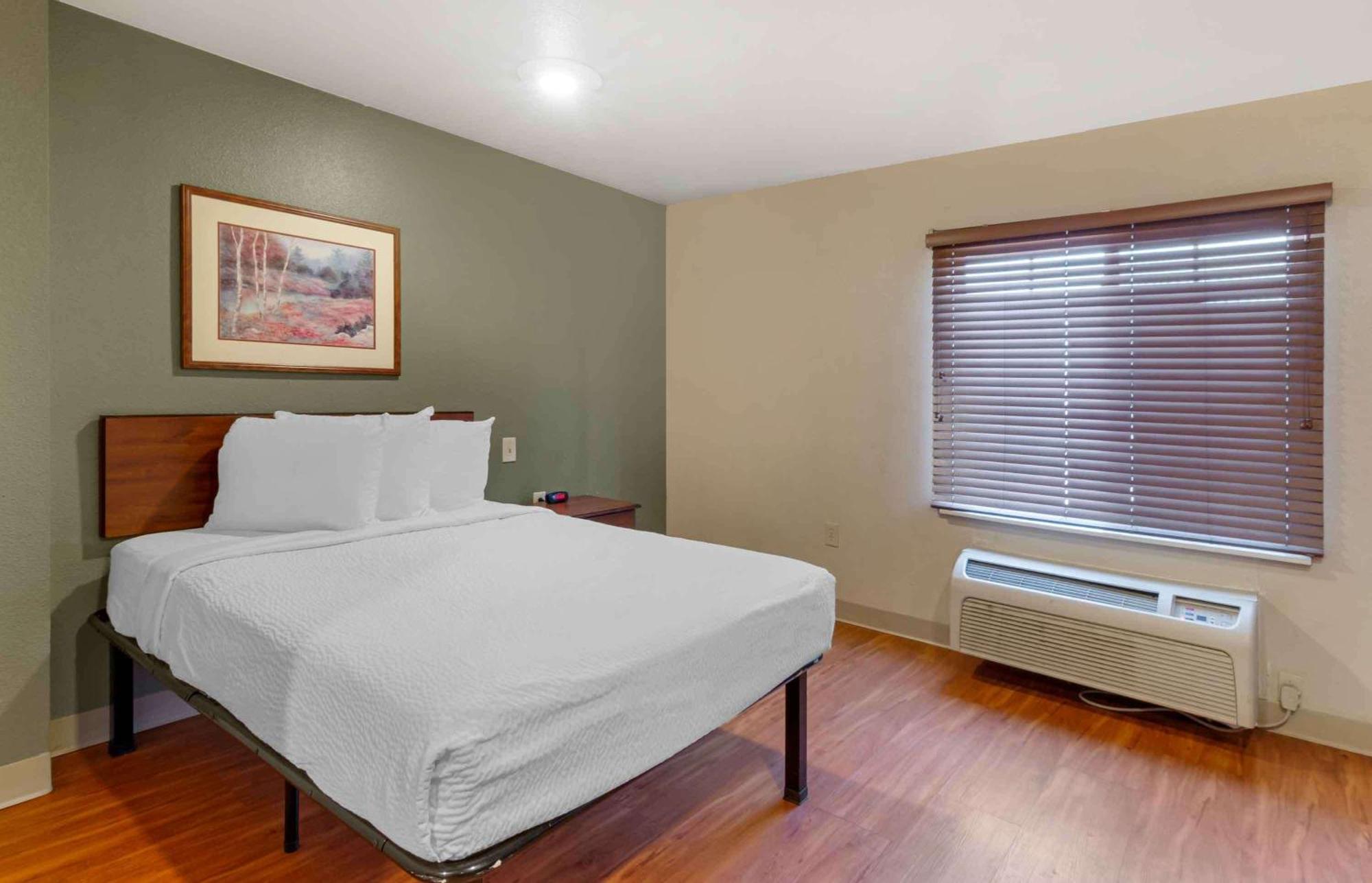 Extended Stay America Select Suites - Kansas City - South - I-49 Kültér fotó