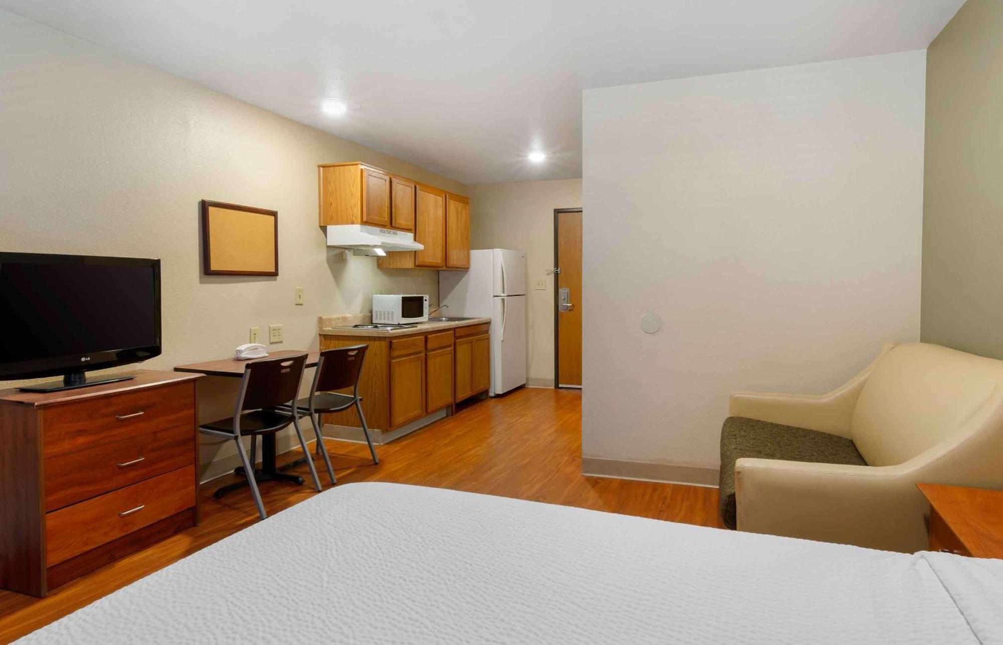 Extended Stay America Select Suites - Kansas City - South - I-49 Kültér fotó