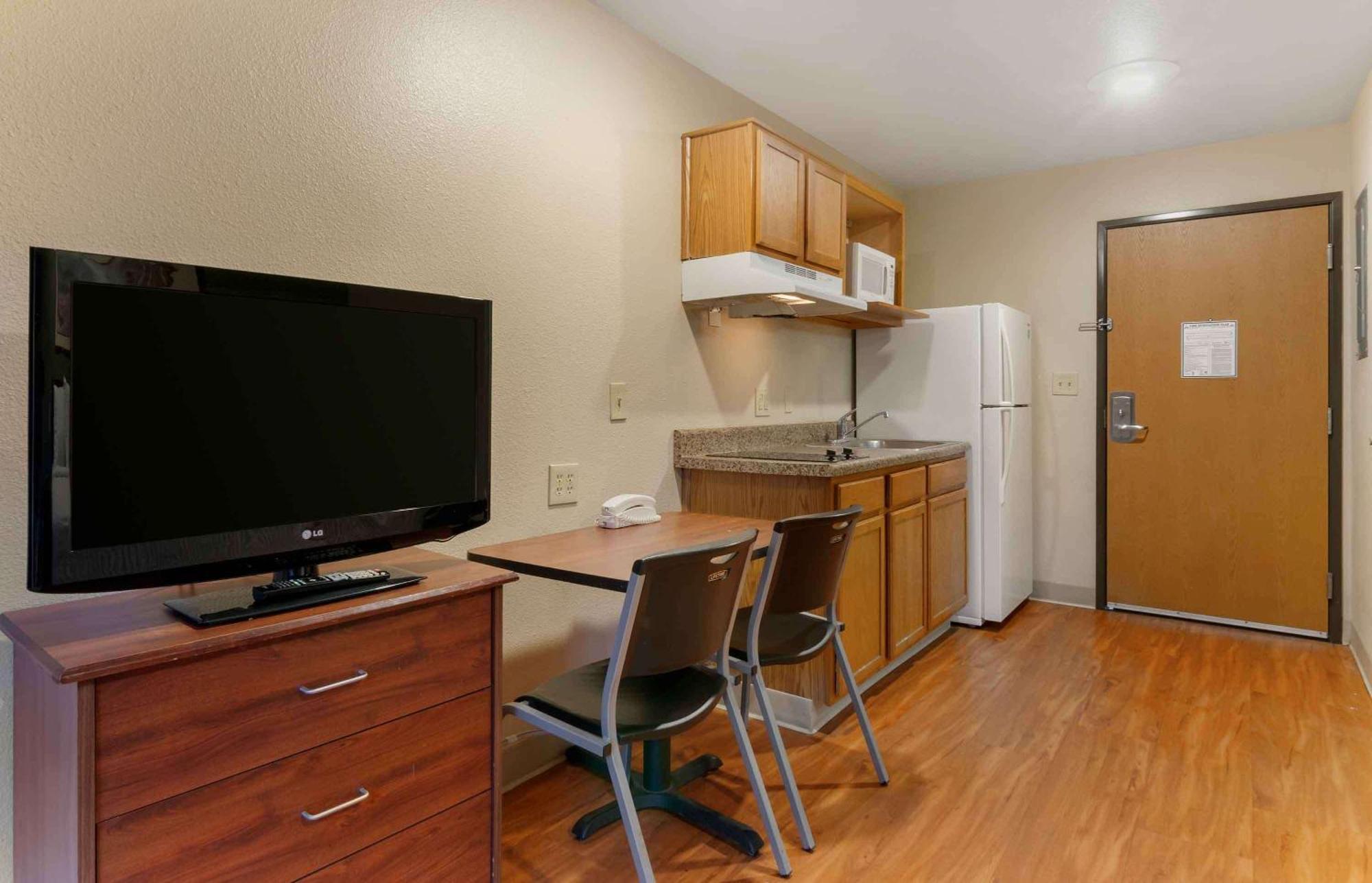 Extended Stay America Select Suites - Kansas City - South - I-49 Kültér fotó