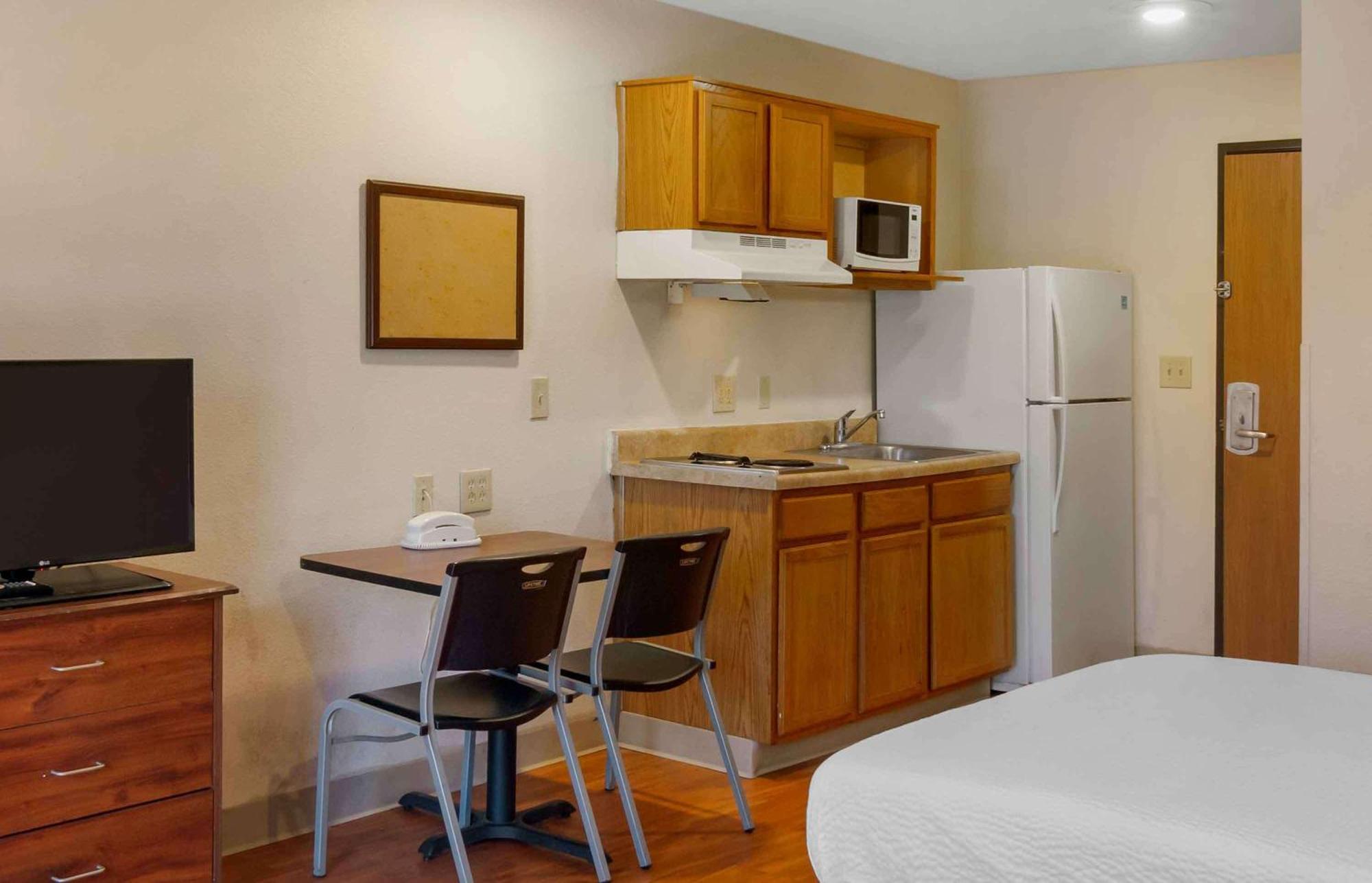 Extended Stay America Select Suites - Kansas City - South - I-49 Kültér fotó