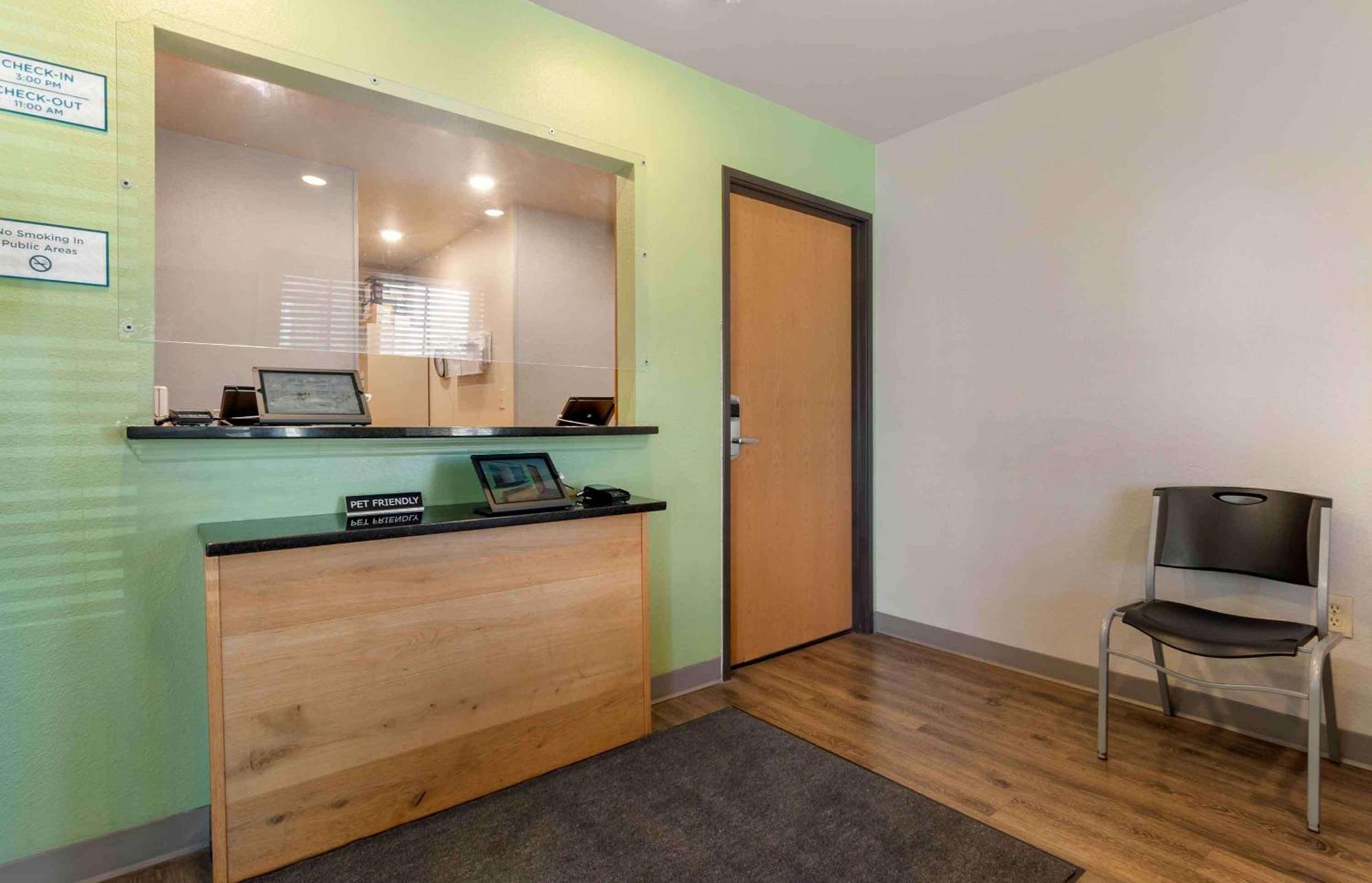 Extended Stay America Select Suites - Kansas City - South - I-49 Kültér fotó